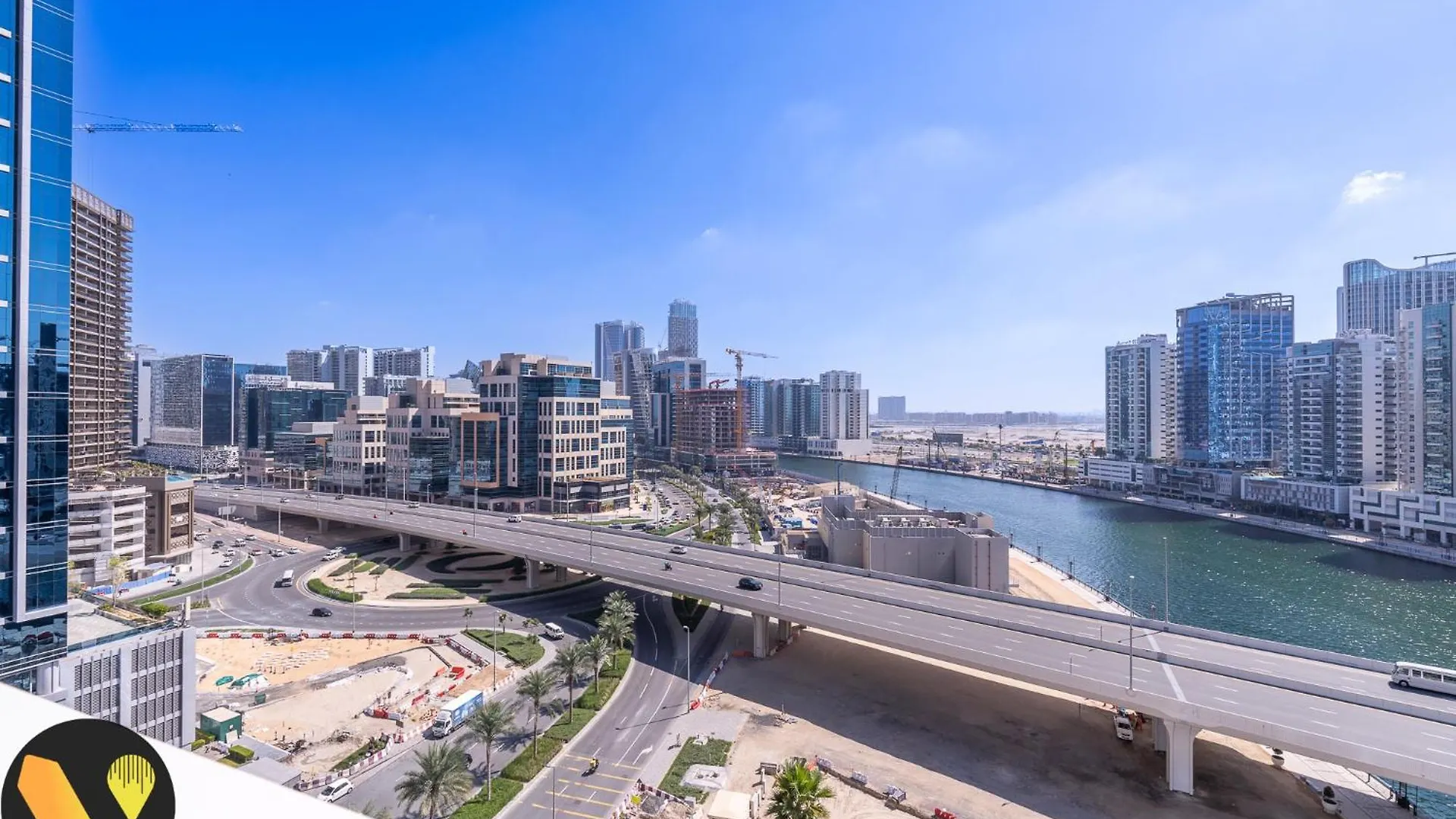 Vogue Damac Mall Street Near Burj Khalifa Apartment Dubai