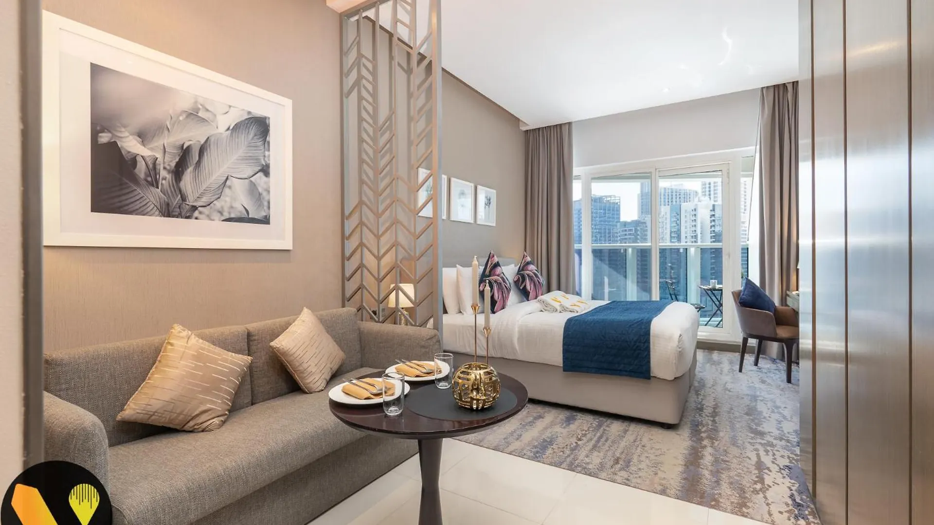 Vogue Damac Mall Street Near Burj Khalifa Apartment Dubai United Arab Emirates