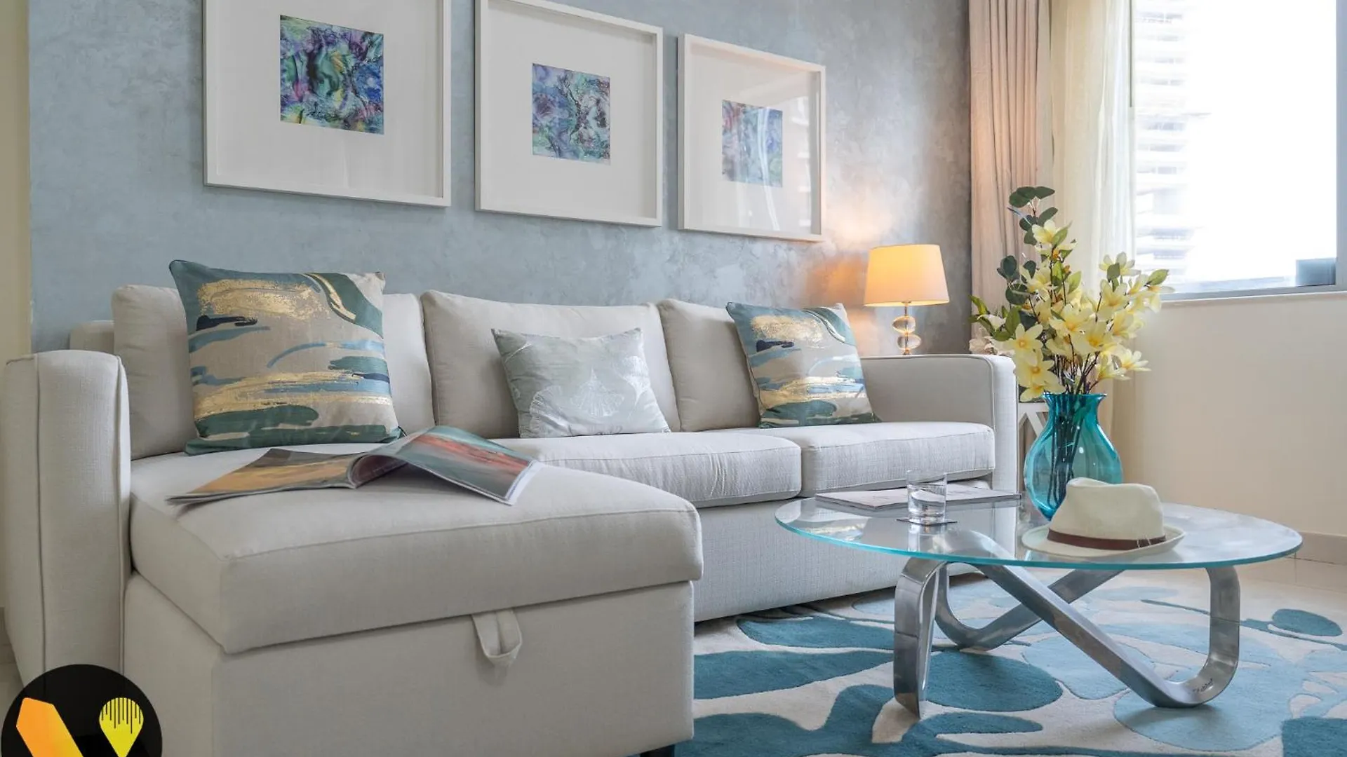 Vogue Damac Mall Street Near Burj Khalifa Apartment Dubai United Arab Emirates